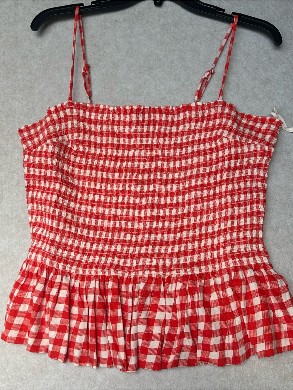 Free People Women’s Shirt Size L Gingham Smocked Tank Top with Ruffle Hem NWT
